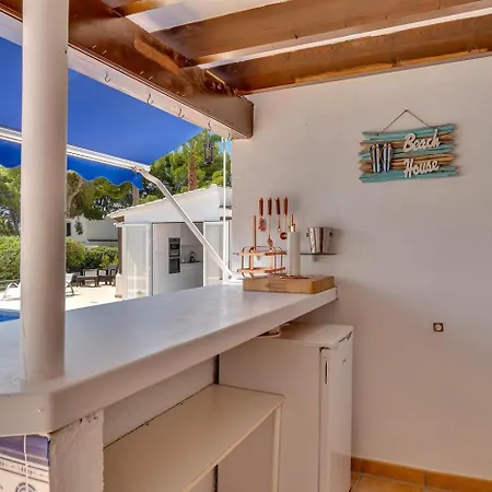 Villa Casa De Suenos - By Aldertons *